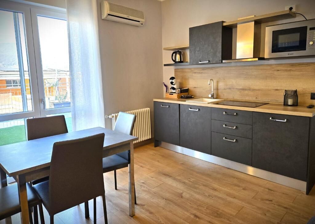 Comfort Apartment, Mountain View | Private kitchen | Electric kettle