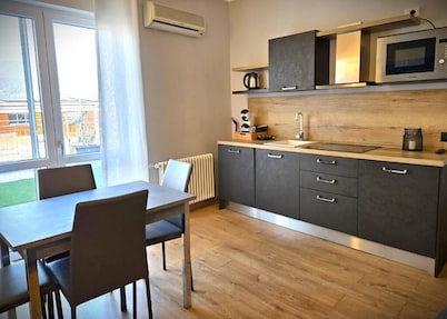 Seven Lakes ApartHotel RTA