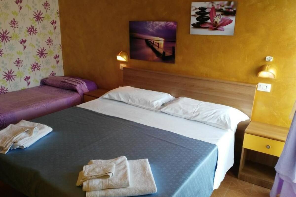 Triple Room, Balcony, City View | WiFi (free)