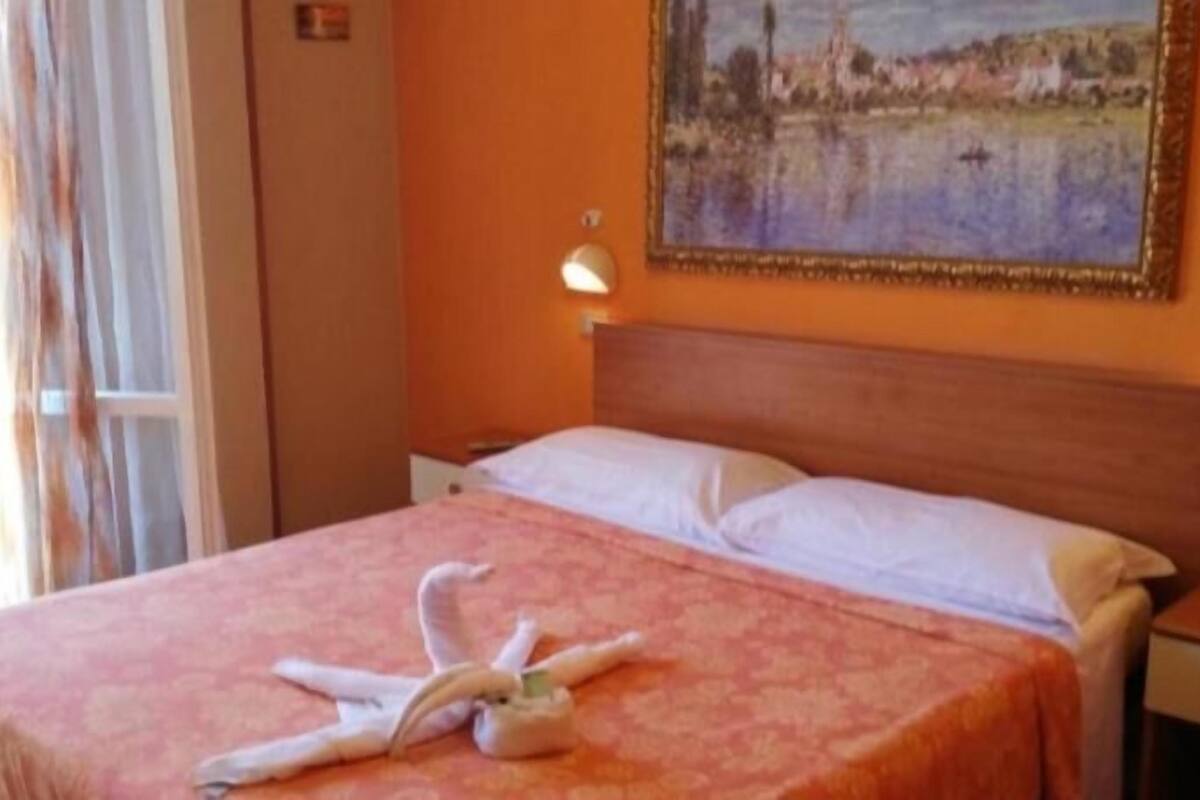 Double or Twin Room, Balcony, Sea View | WiFi (free)