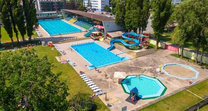 Family Haven - 45 min to Vienna & Free Parking
