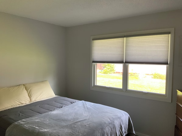 2 bedrooms, Internet, bed sheets