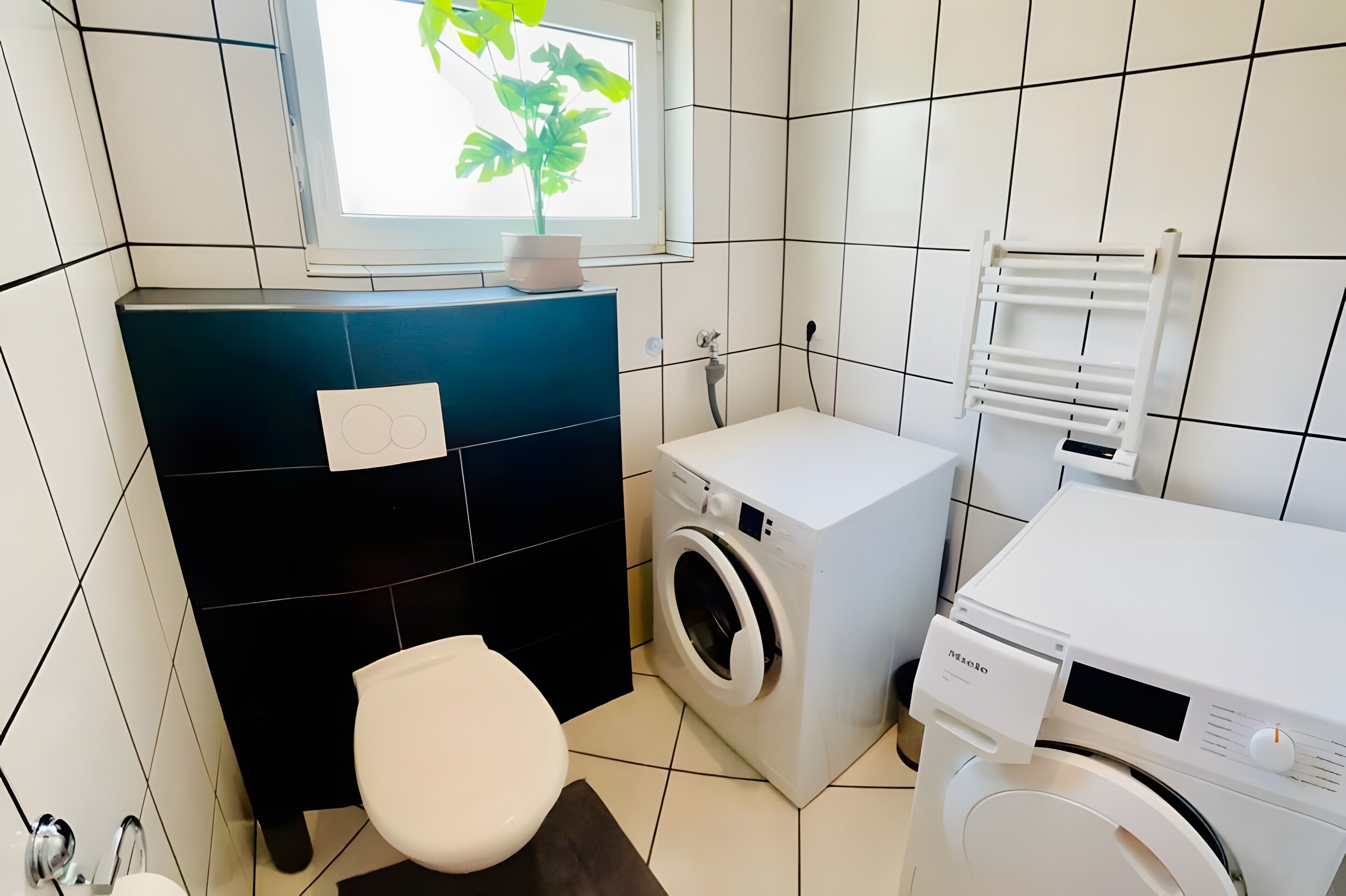 Dusche, Haartrockner, Handtücher