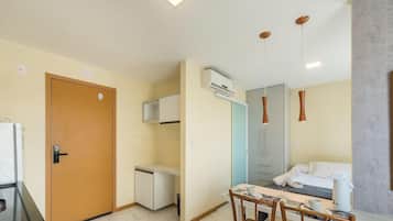 Basic Apartment | Interior