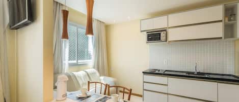 Basic Apartment | Interior