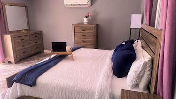 3 Schlafzimmer, Bügeleisen/Bügelbrett, WLAN, Bettwäsche