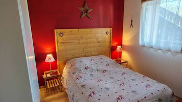 1 chambre, fer et planche à repasser, Wi-Fi