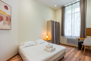 Room - Le Discret de Charles - Calme & Confort (Nancy)