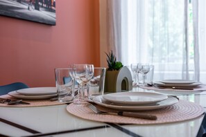 Dining - Le Discret de Charles - Calme & Confort (Nancy)