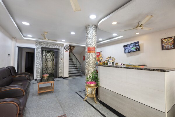 Hotel Aditya Grand - Guntur