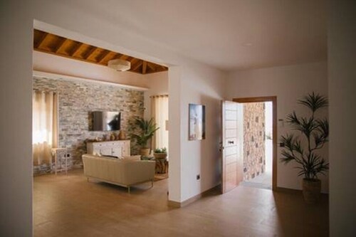 Villa Barbuja - Exclusive villa with a heated pool