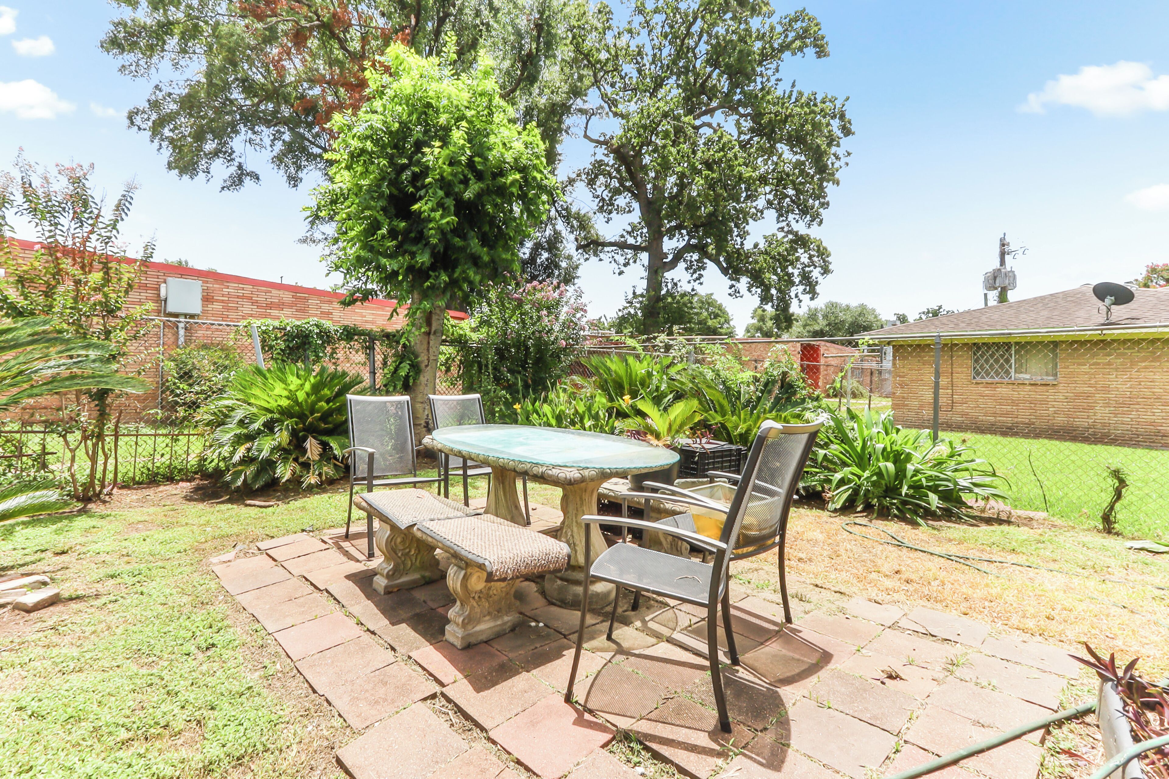 House, Garden View | Outdoor dining