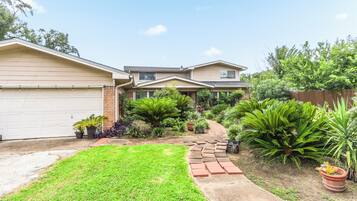 House, Garden View | Exterior