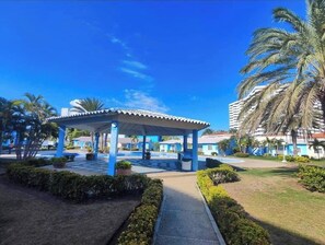 Pool - Beautiful Family Apartment in La Marina, Margarita (Porlamar)