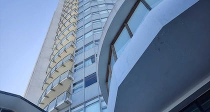 Avila 360° Suite at Iconic Hotel Humboldt