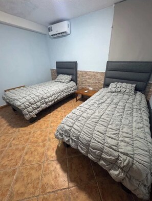 Imagen sin descripción, 3 de 53, botón