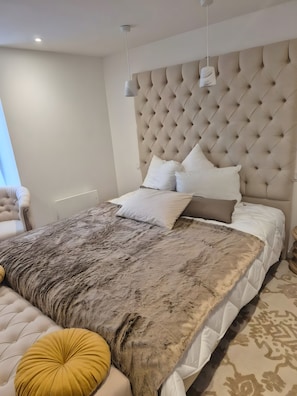 3 bedrooms, WiFi