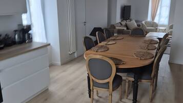 Dineren