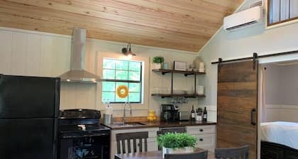 Nellie's Nest - A Peaceful Woodland Retreat