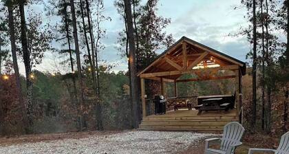 Nellie's Nest - A Peaceful Woodland Retreat