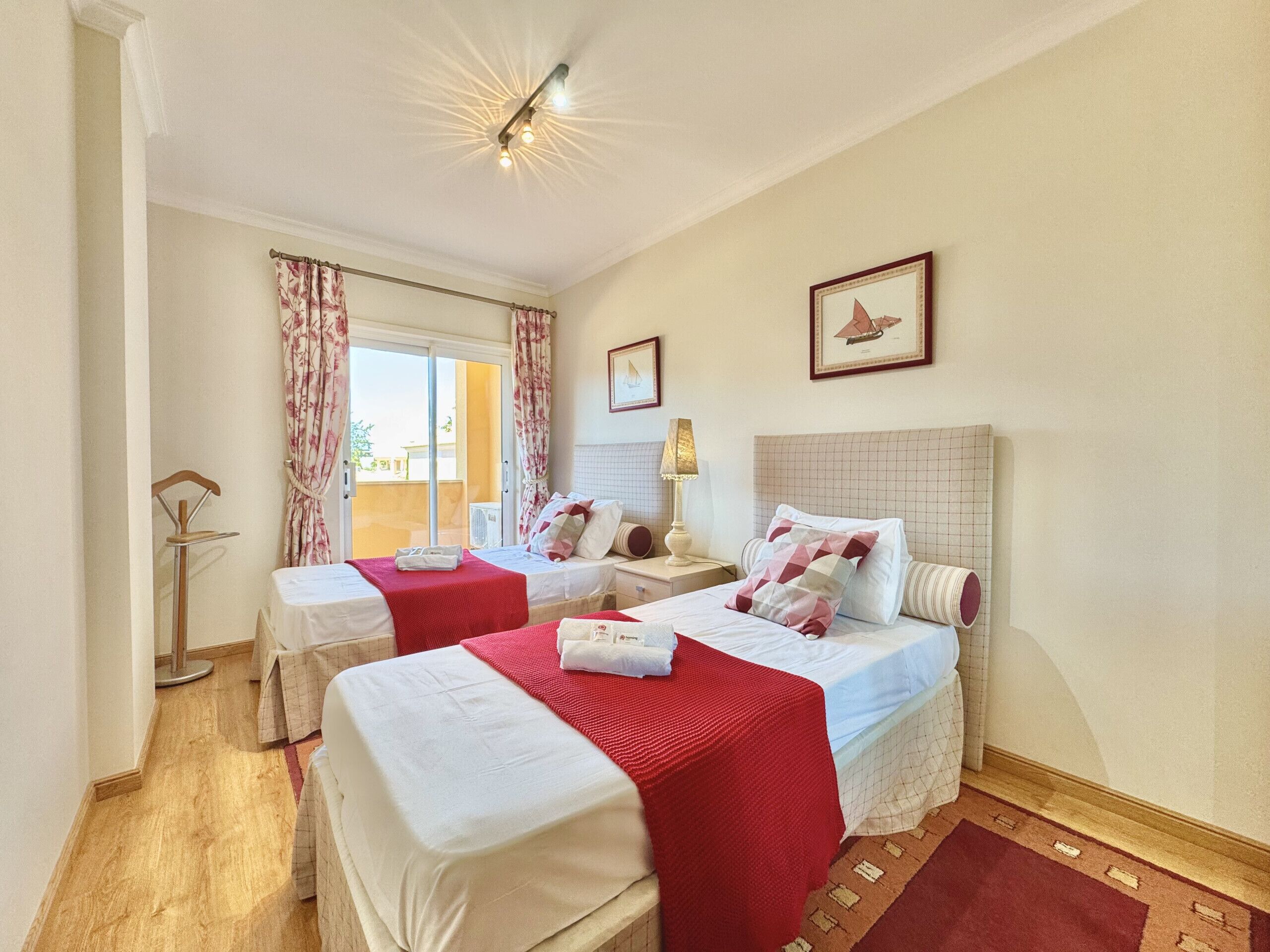 2 camere, lenzuola