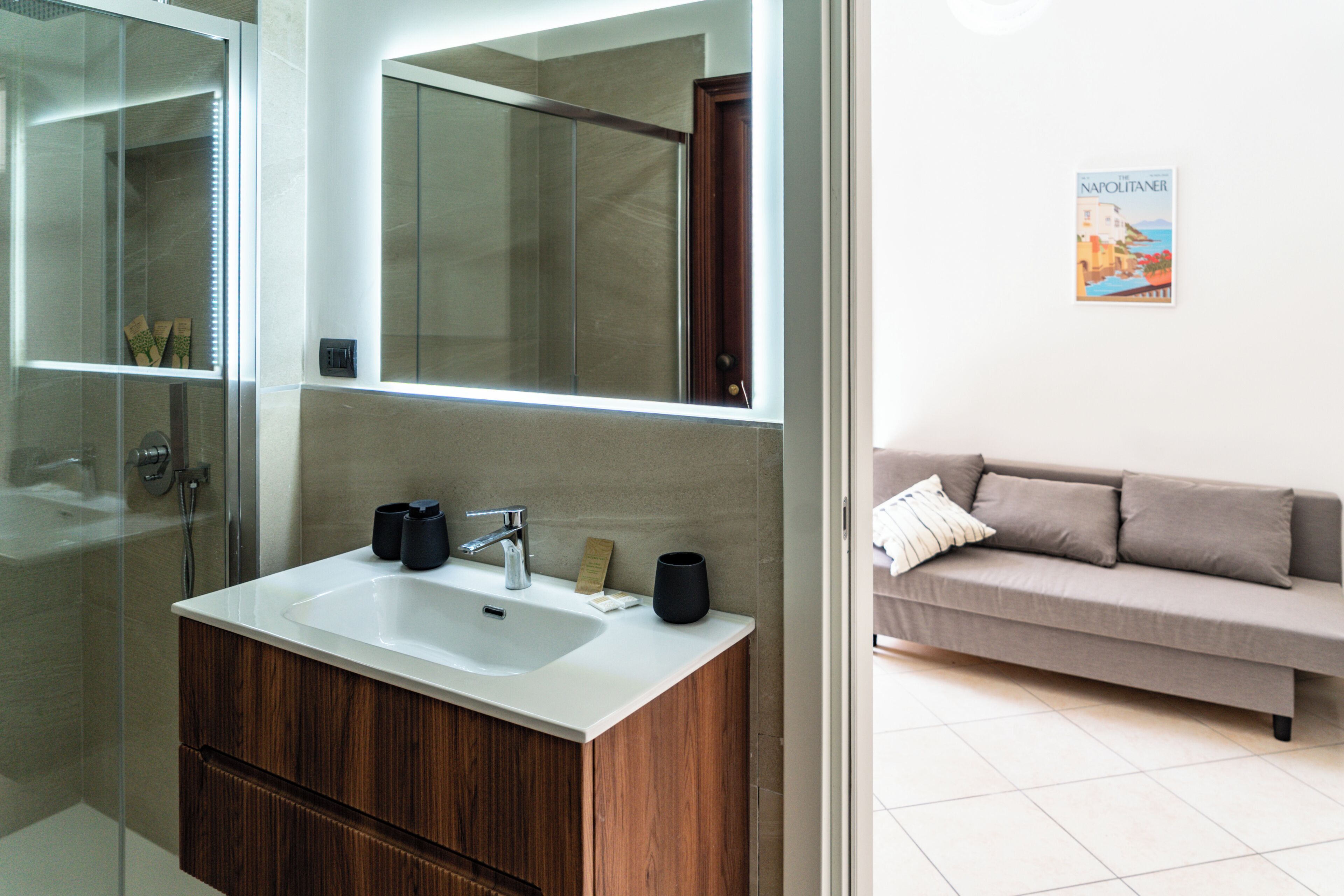 Family Room, Balcony, City View | Bathroom