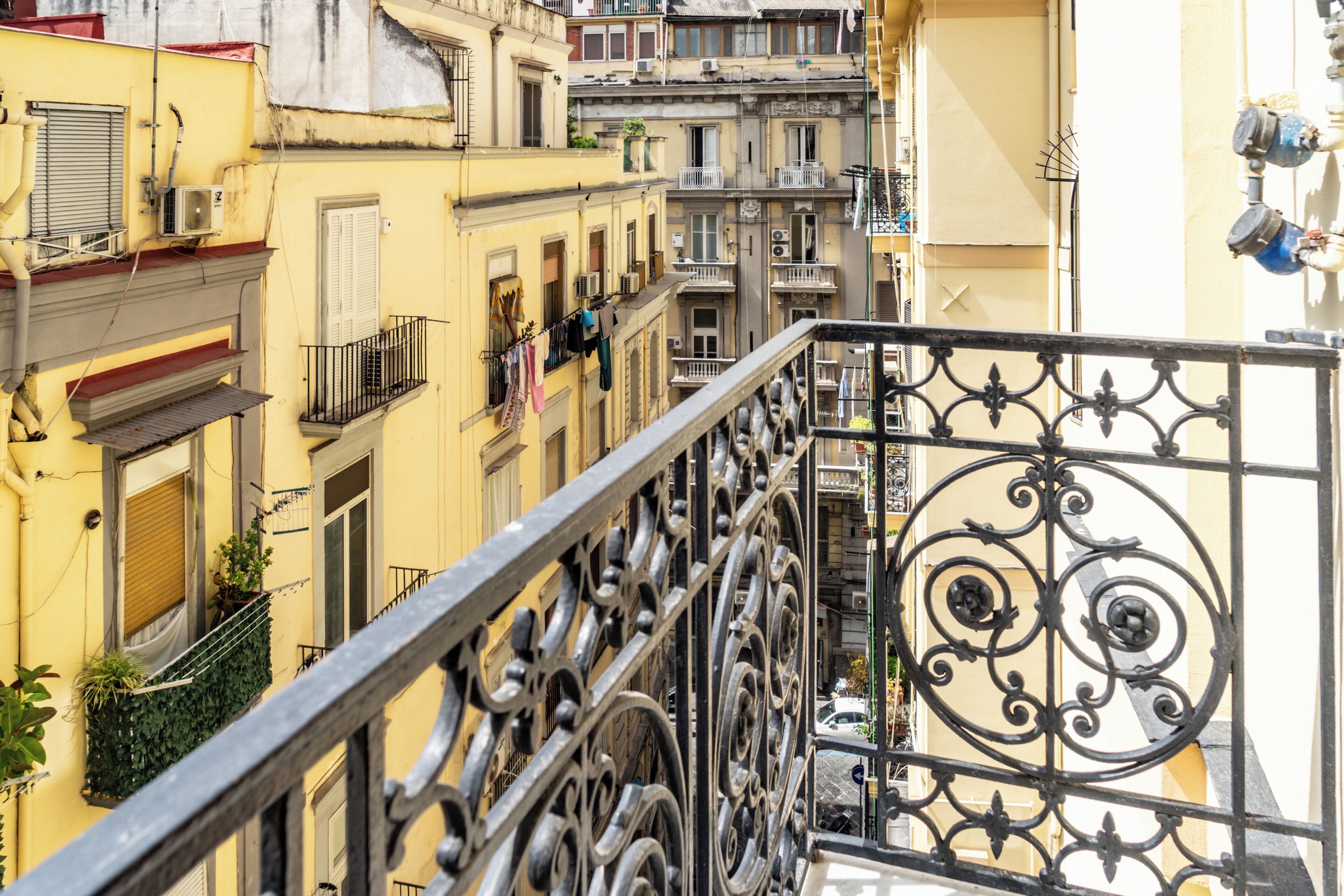 Classic-Zimmer, Balkon, Stadtblick | Unterkunftsgelände