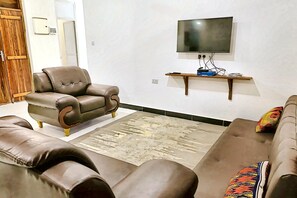 Apartment, 2 Bedrooms, Accessible, Patio | Ruang tamu