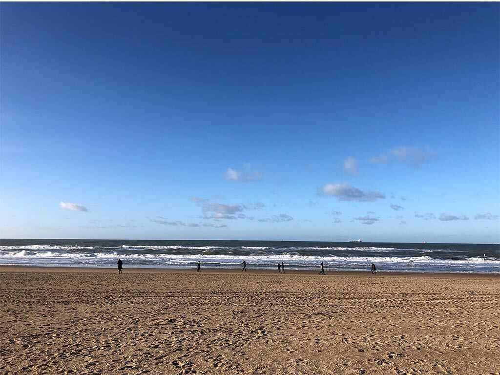 Vlak bij het strand