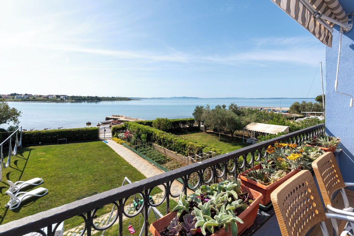 Apartment (A1) | Blick auf das Wasser
