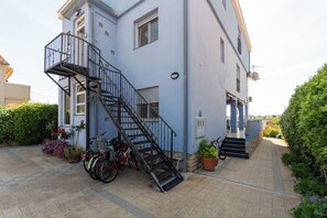 Building design - Apartments Vala Batalaza (Privlaka)