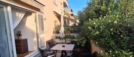 Apartment (A1) | Terrace/patio