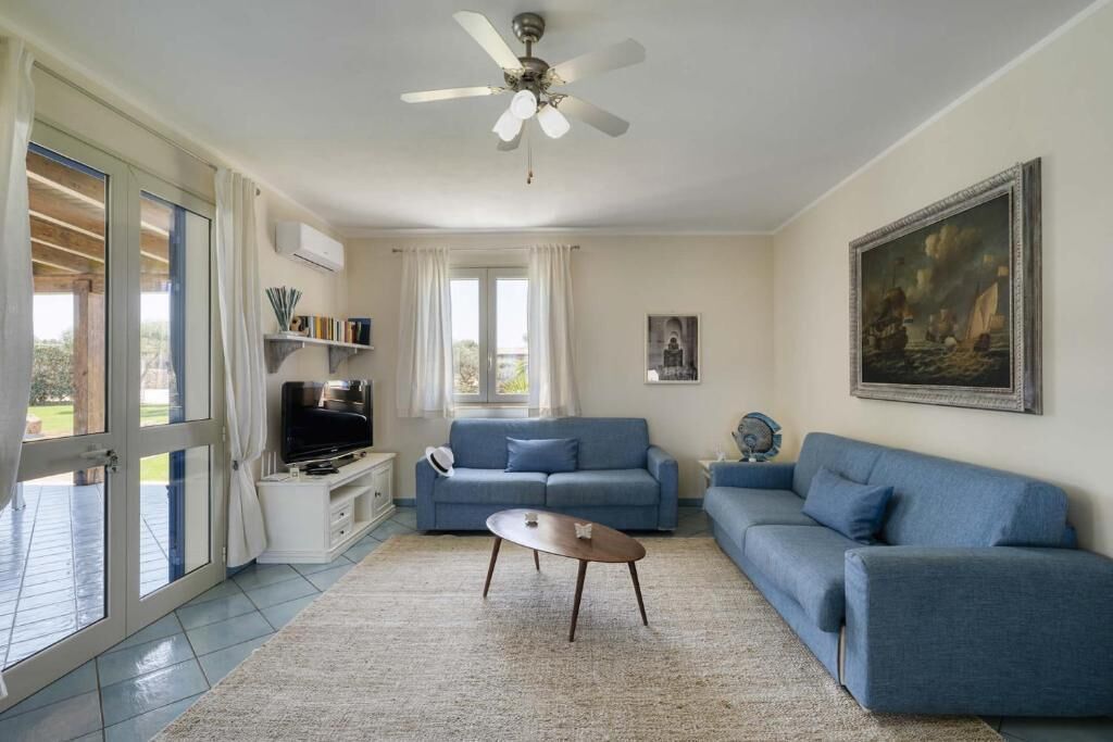 Comfort Villa, Garden View | Living area | 40-inch flat-screen TV with digital channels