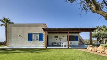 Comfort Villa, Garden View | Exterior