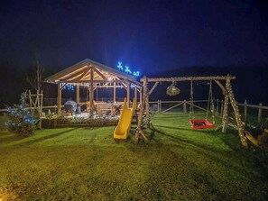 Garden - House Villa Ursus (Cabar)