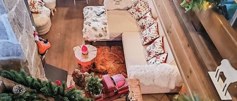 House | Living room