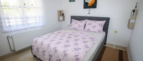 Apartment (A1) | Bügeleisen/Bügelbrett, kostenloses WLAN