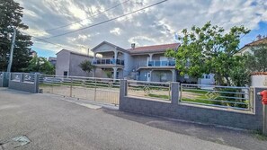 Building design - Apartments Plavsic (Novi Vinodolski)