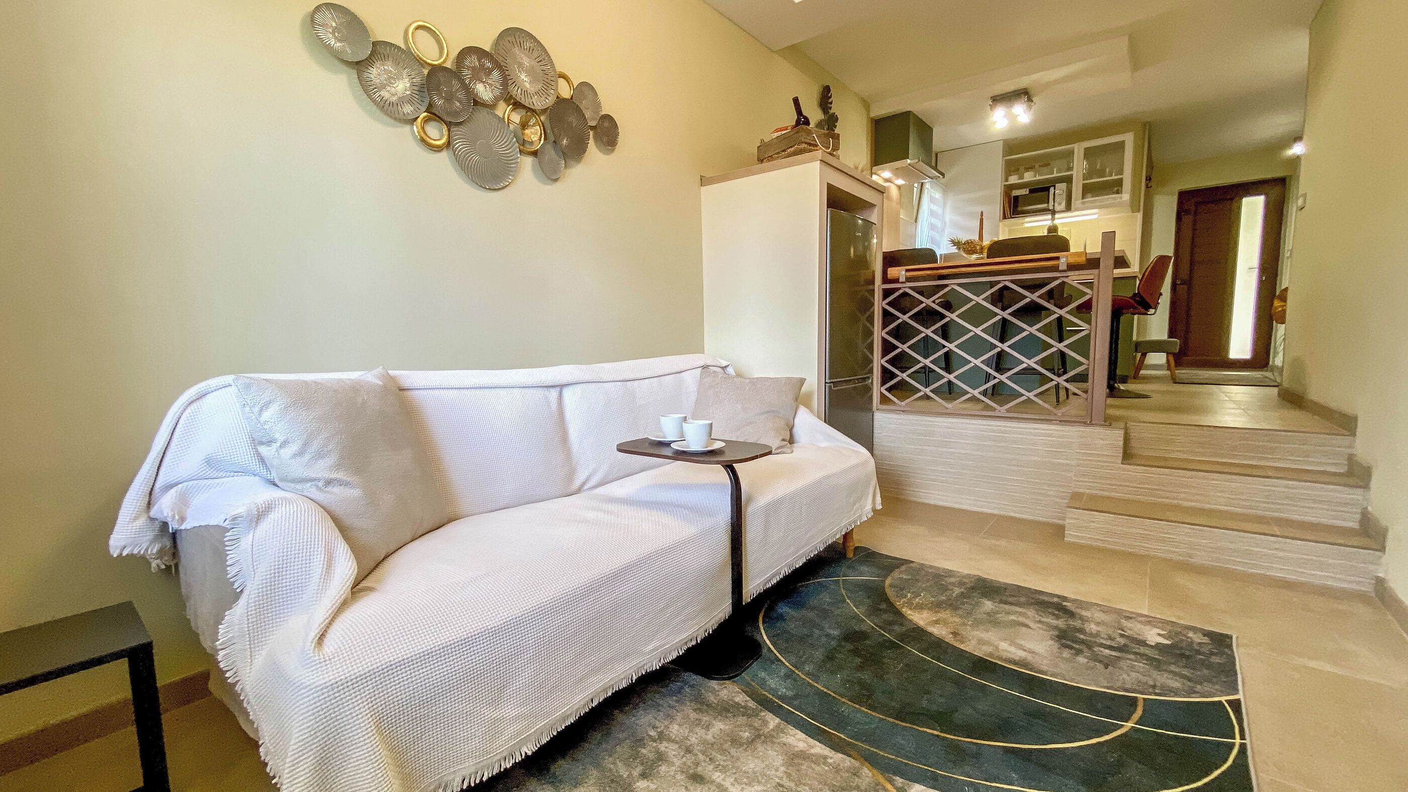 Apartment (A1) | Living room | Smart TV