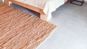 Apartment (A1)