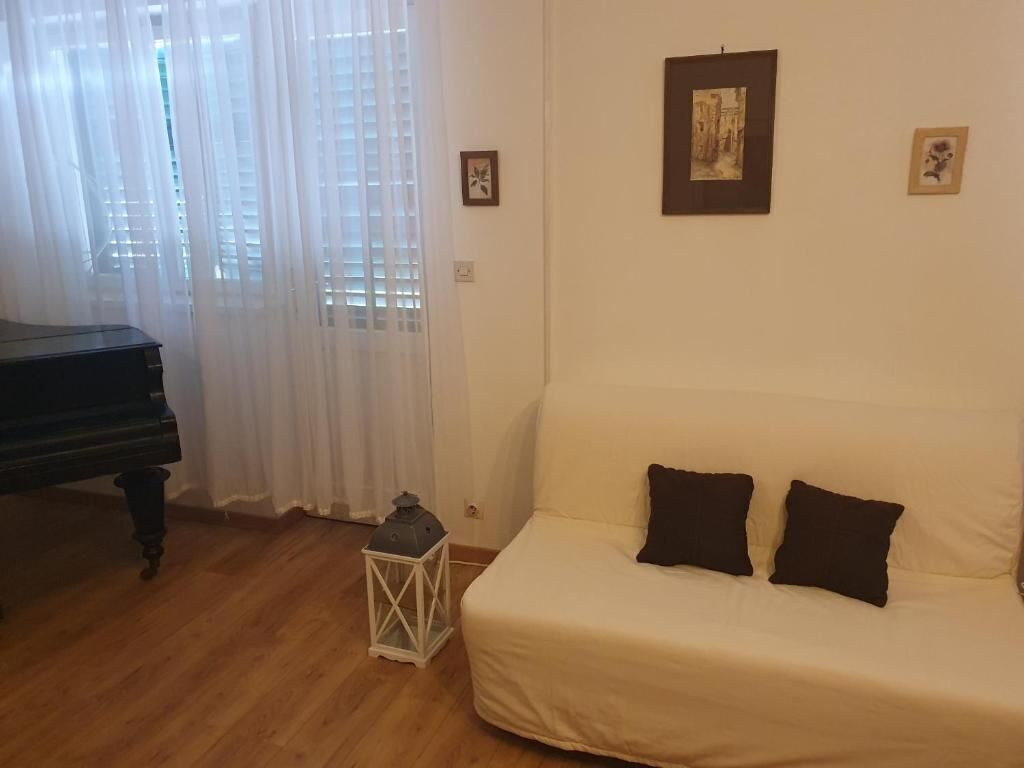 Apartment (A1) | Living room