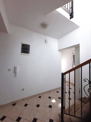 House | Hallway - House Casa Roza (Marina)