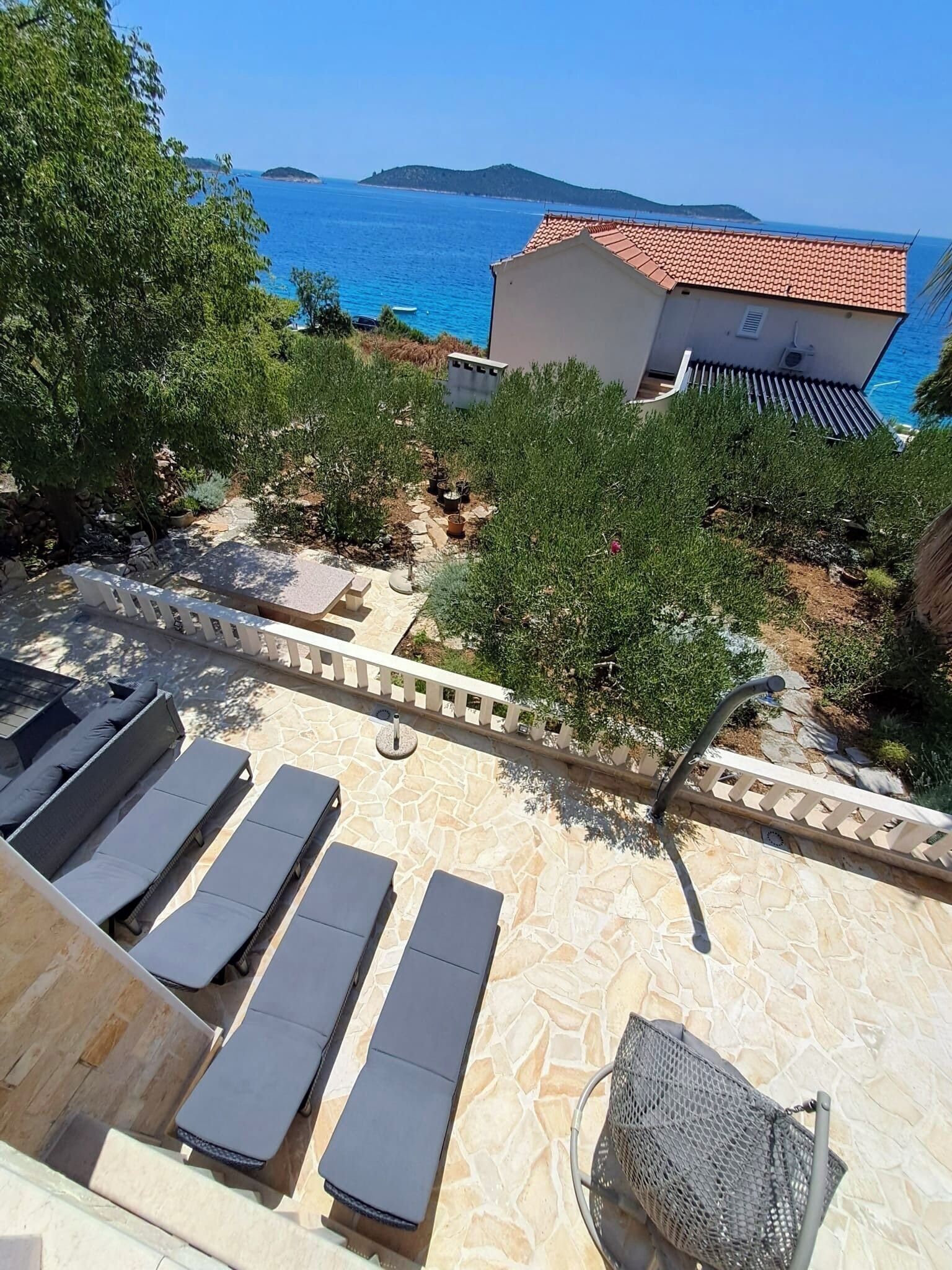 House | Terrace/patio