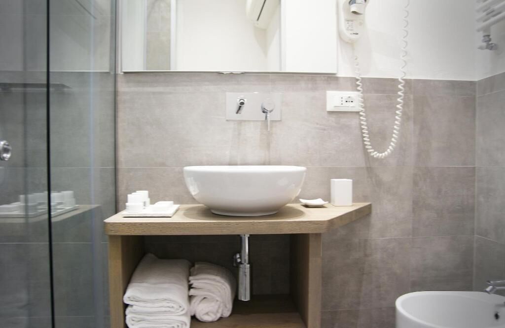 Classic Double Room, City View | Bathroom | Slippers