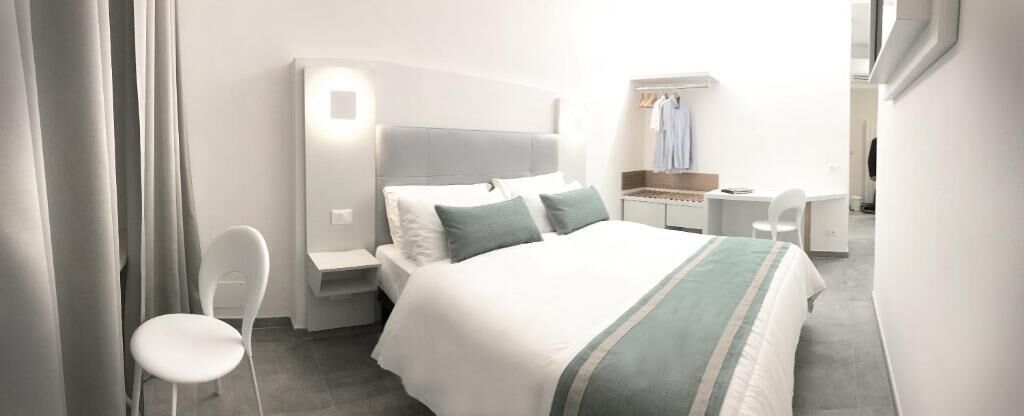 Classic Double Room, Sea View | In-room safe, blackout curtains, soundproofing, free WiFi