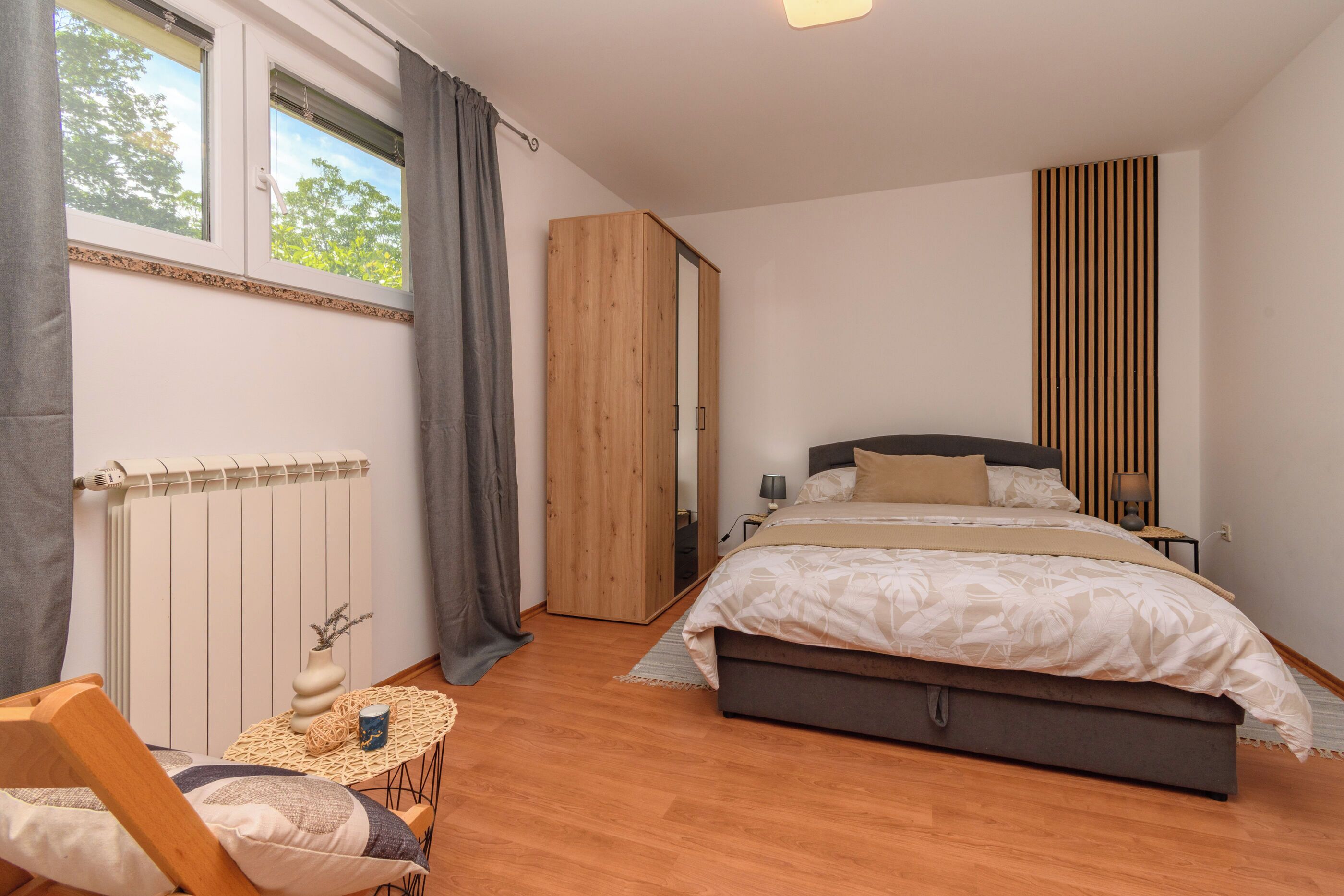 Apartment (A1) | In-room safe, iron/ironing board, free WiFi