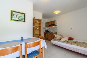 Apartment (A2) | Speisen