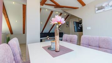 Appartement (A1) | Restauration