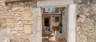 House Villa Lara