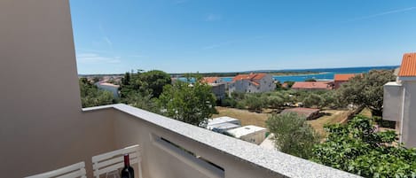 Apartment (A3) | Water view